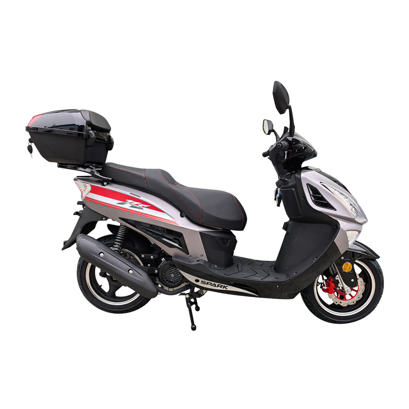 Scooter Falcon 7ª Generación 150 cc con Neumático de Vacío Grueso