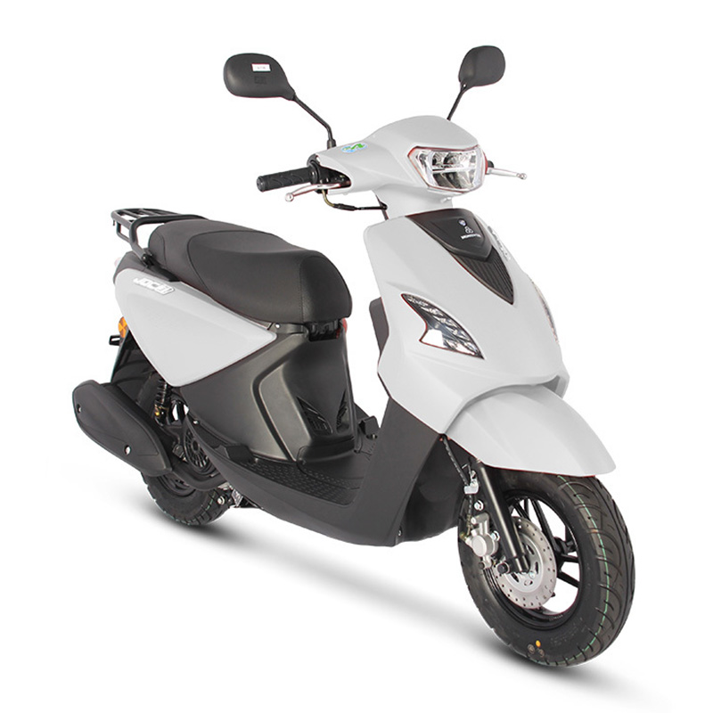 Scooter de 125 cc con faros combinados de cristal, modelo Qiaoge plateado