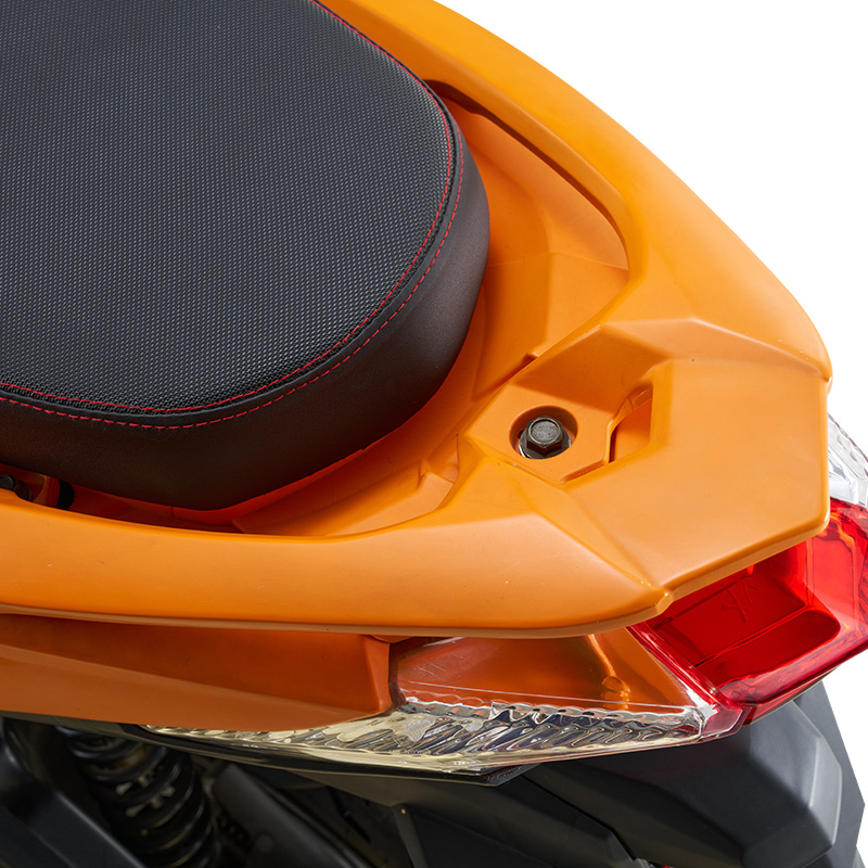 Scooter War Eagle 150 cc con Frenos de Disco Delantero y Trasero